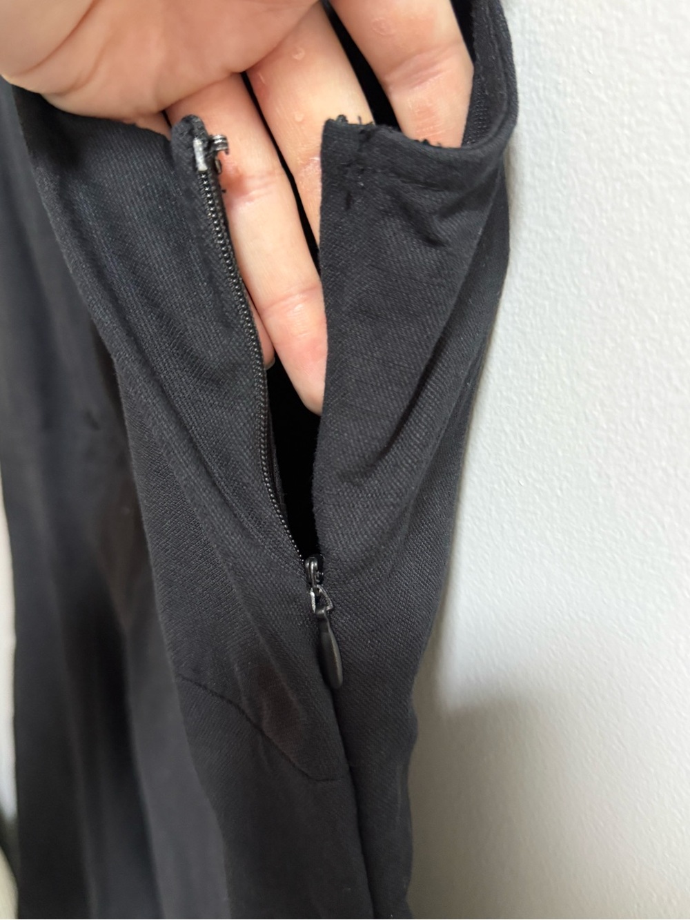A New Day Classic V-Neck Black Sleeveless Dress - Picture 4 of 8